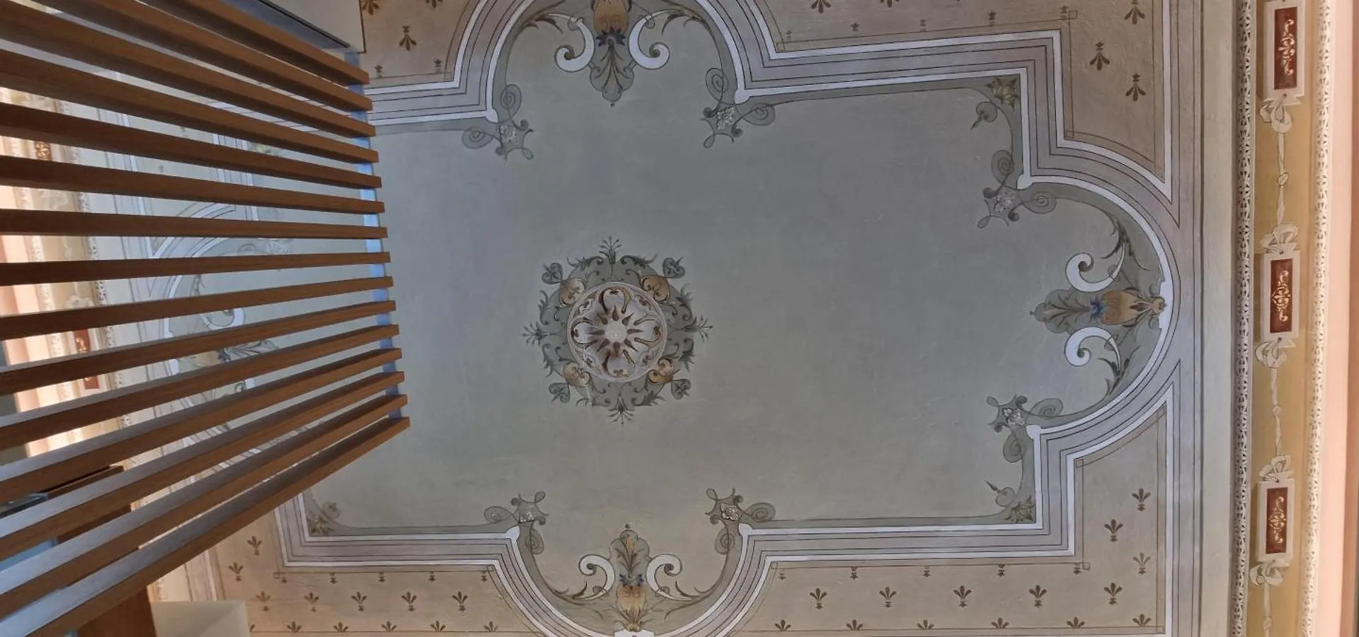 B&B Villa Dina Ντεζεντσάνο ντελ Γκάρντα