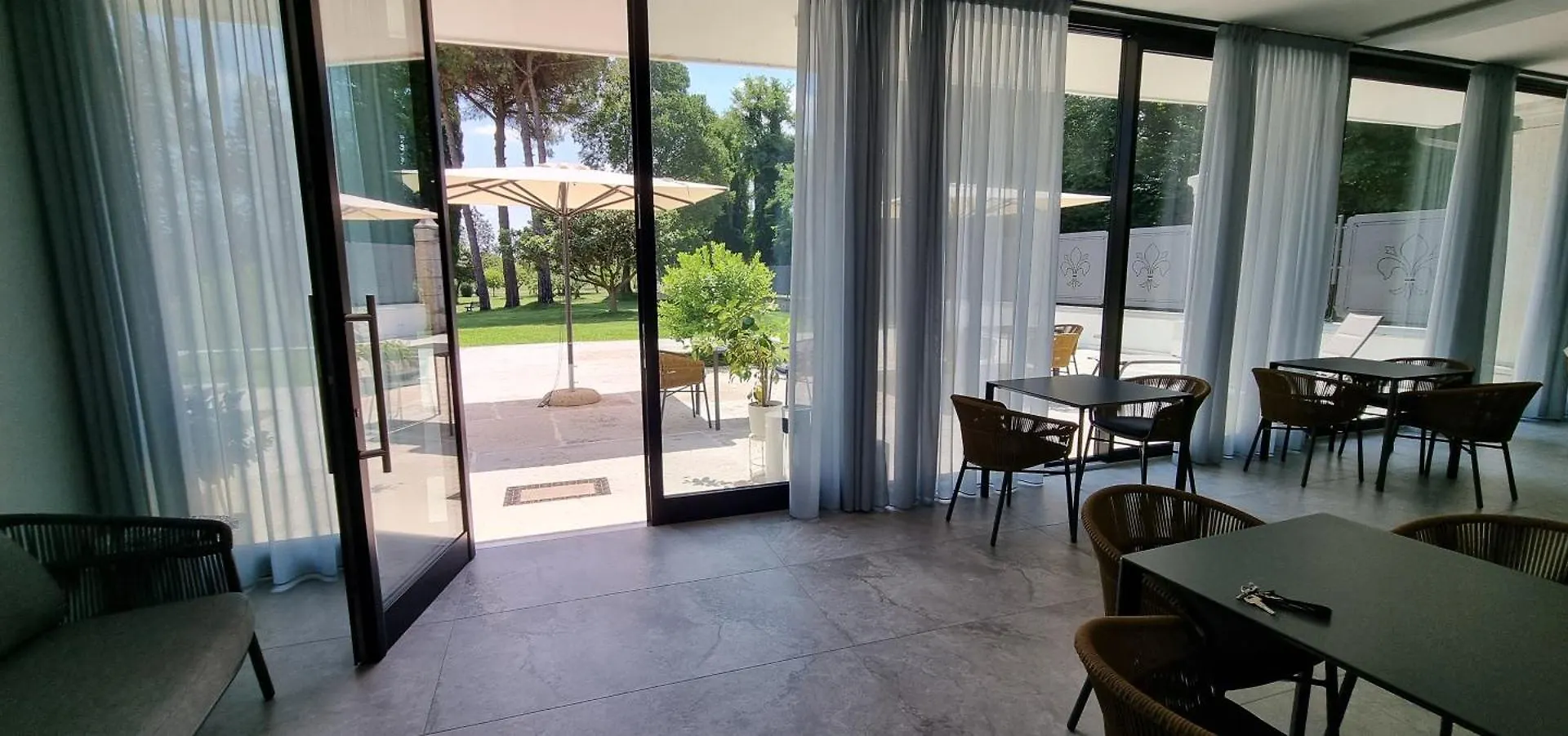 B&B Villa Dina Ντεζεντσάνο ντελ Γκάρντα 0*,